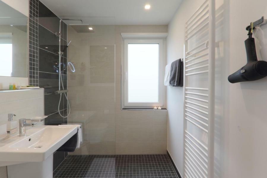 Ferienwohnung Welcome Mit Seeblick Schalkenmehren Bagian luar foto