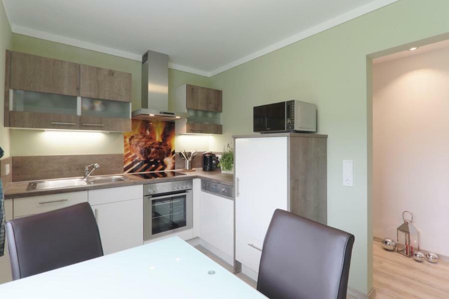 Ferienwohnung Welcome Mit Seeblick Schalkenmehren Bagian luar foto