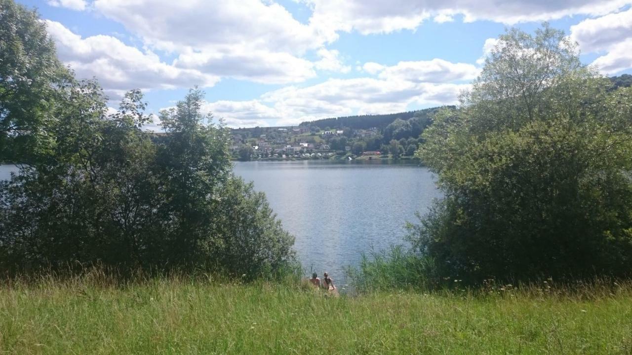 Ferienwohnung Welcome Mit Seeblick Schalkenmehren Bagian luar foto